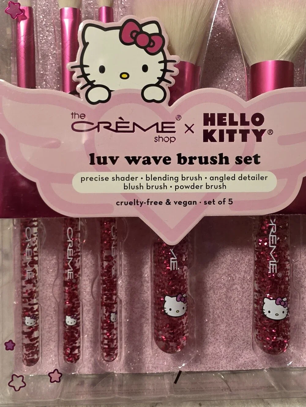 Hello Kitty Luv Wave Brush Set